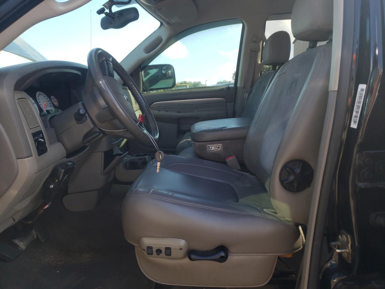 2005 Dodge Ram 1500 Slt/Laramie VIN: 1D7HA18D15J545760 Lot: 65081554