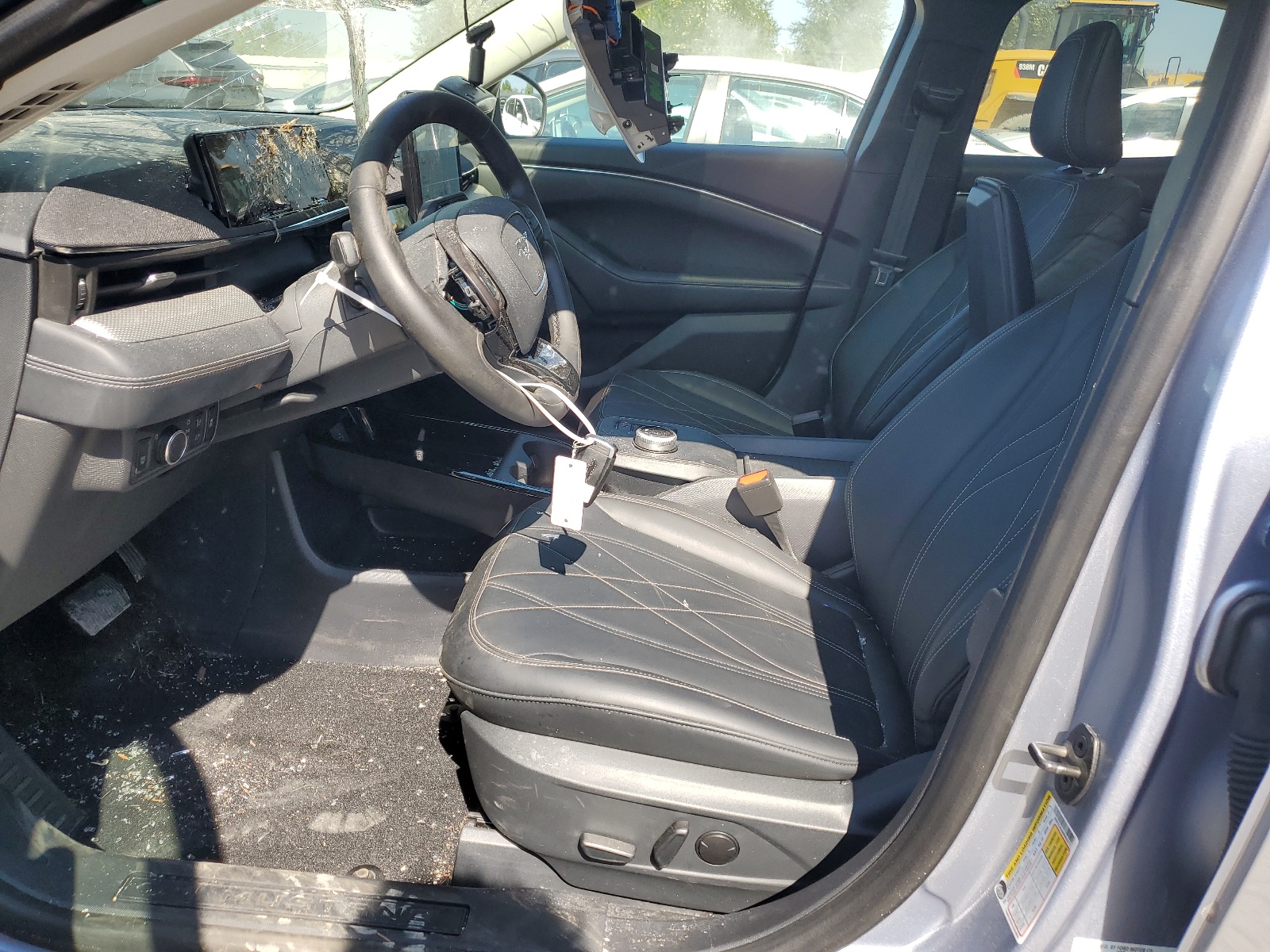 3FMTK2SU6NMA43177 2022 Ford Mustang Mach-E California Route 1