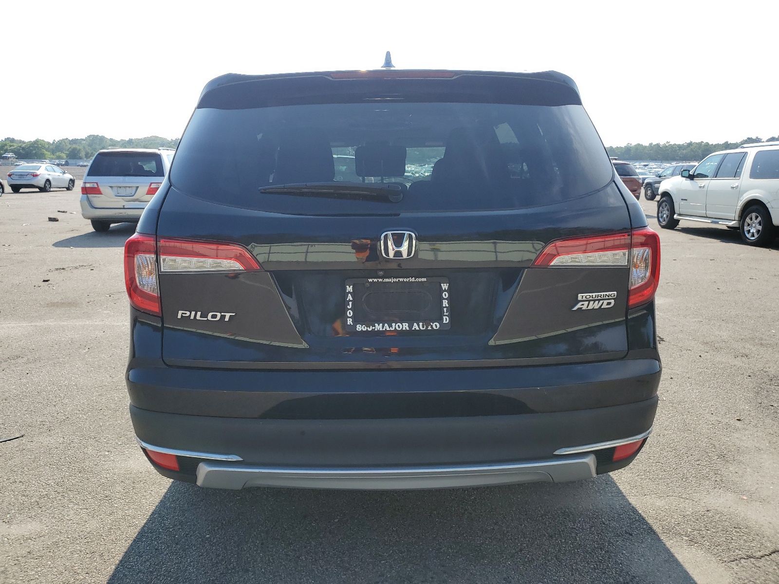 5FNYF6H60KB021240 2019 Honda Pilot Touring