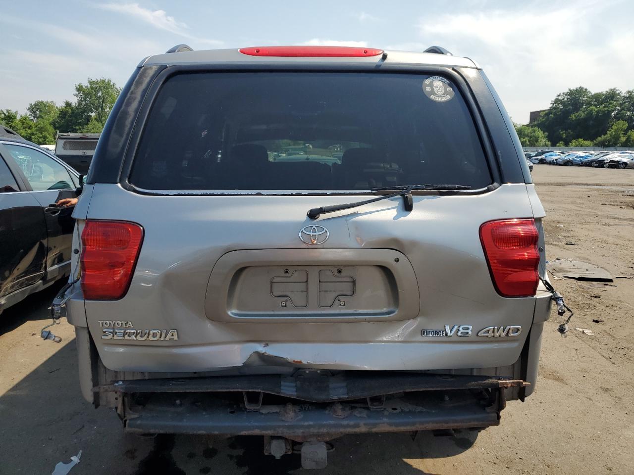 2004 Toyota Sequoia Sr5 VIN: 5TDBT44A14S220566 Lot: 62270574