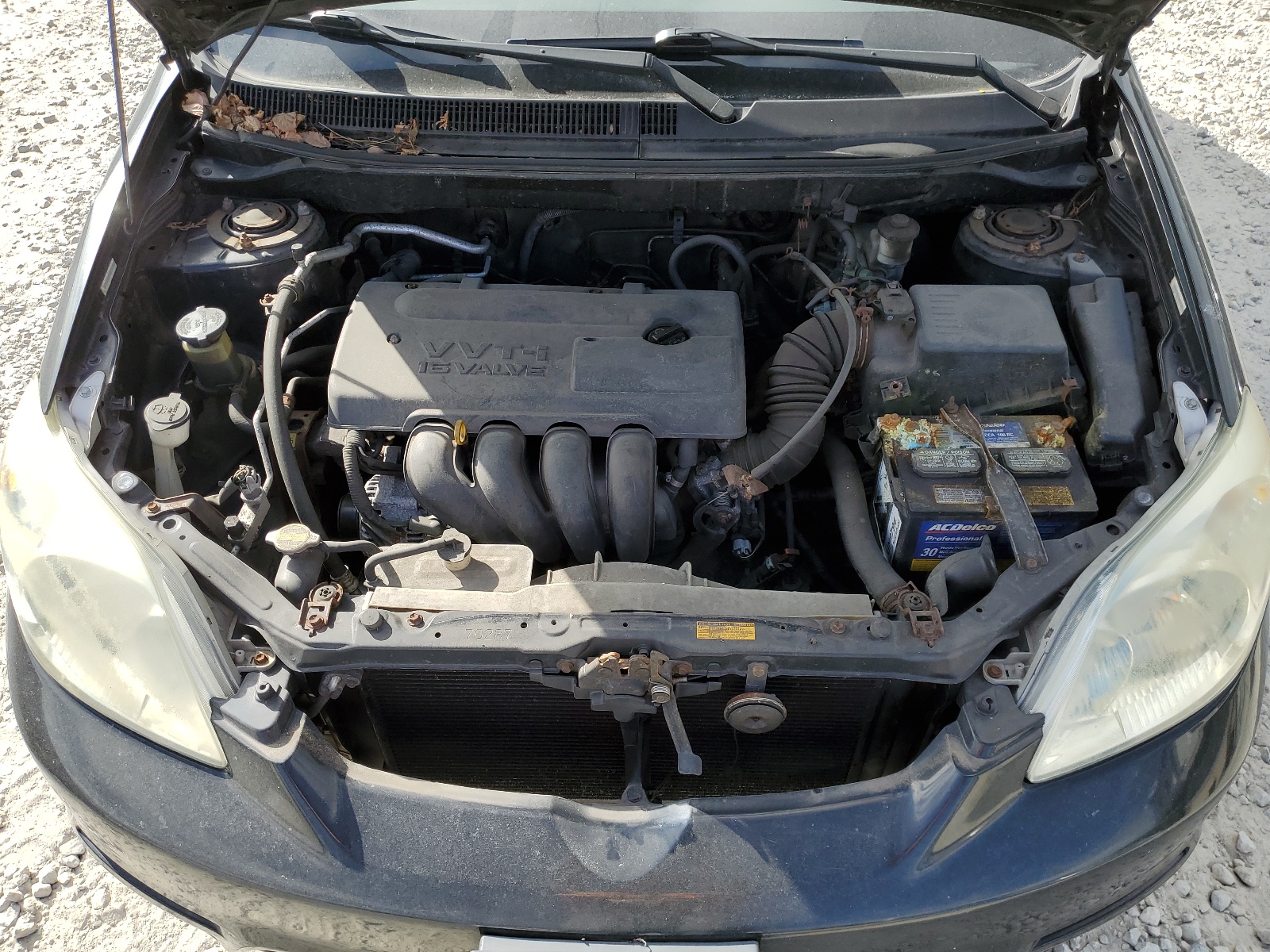 2T1KR32E74C274428 2004 Toyota Corolla Matrix Xr