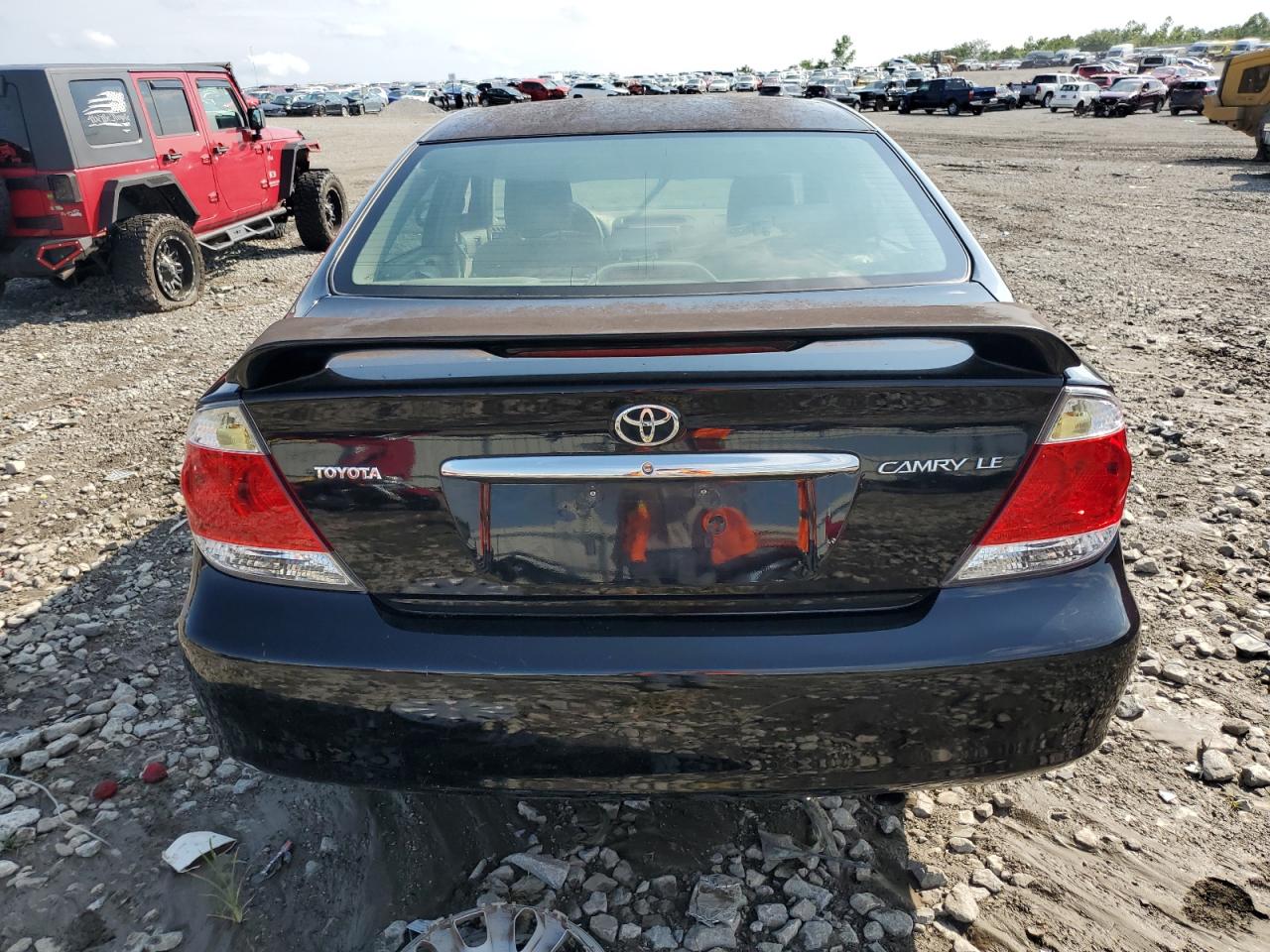 4T1BE32KX5U612681 2005 Toyota Camry Le