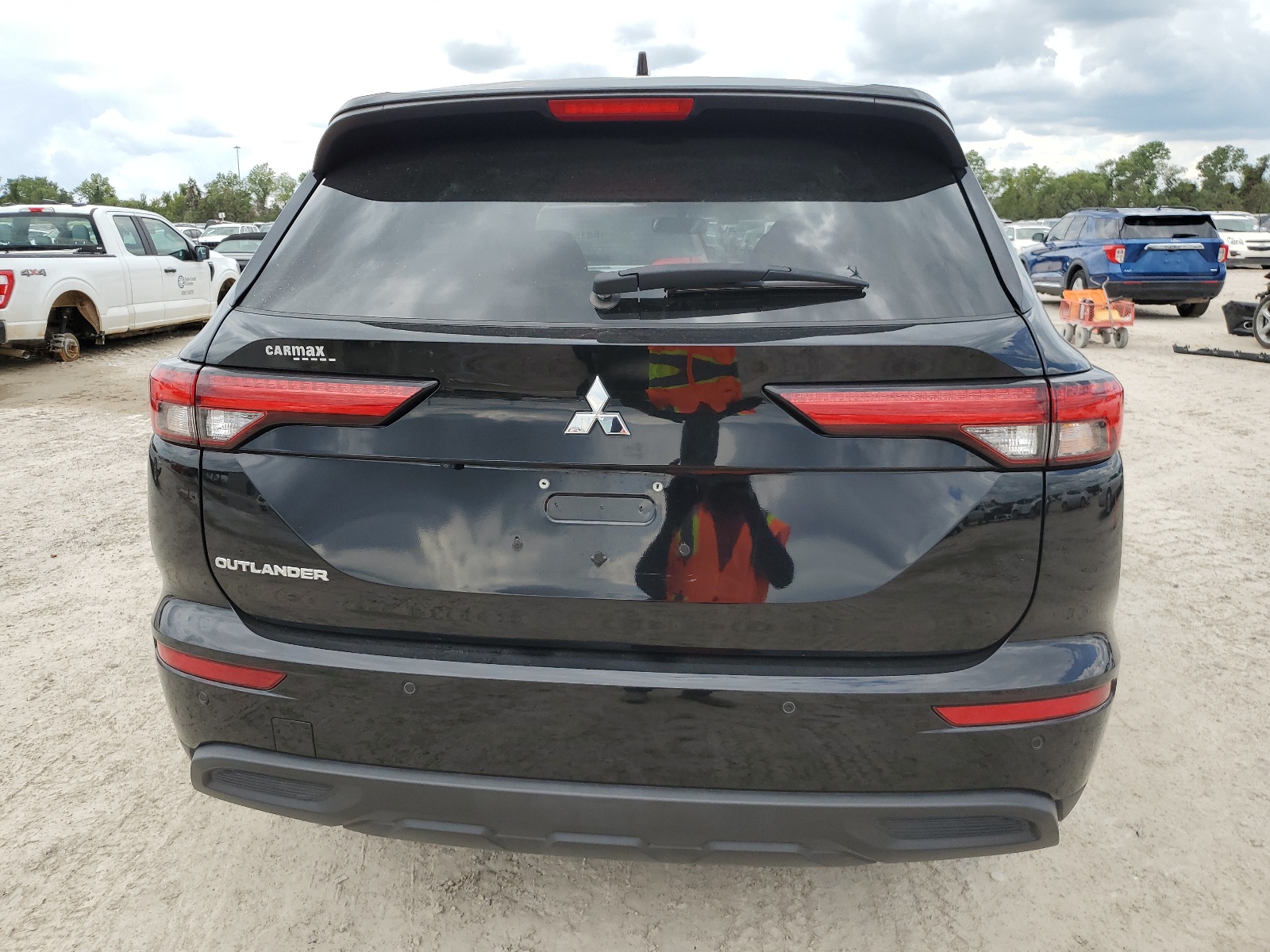 2023 Mitsubishi Outlander Es vin: JA4J3TA8XPZ027935