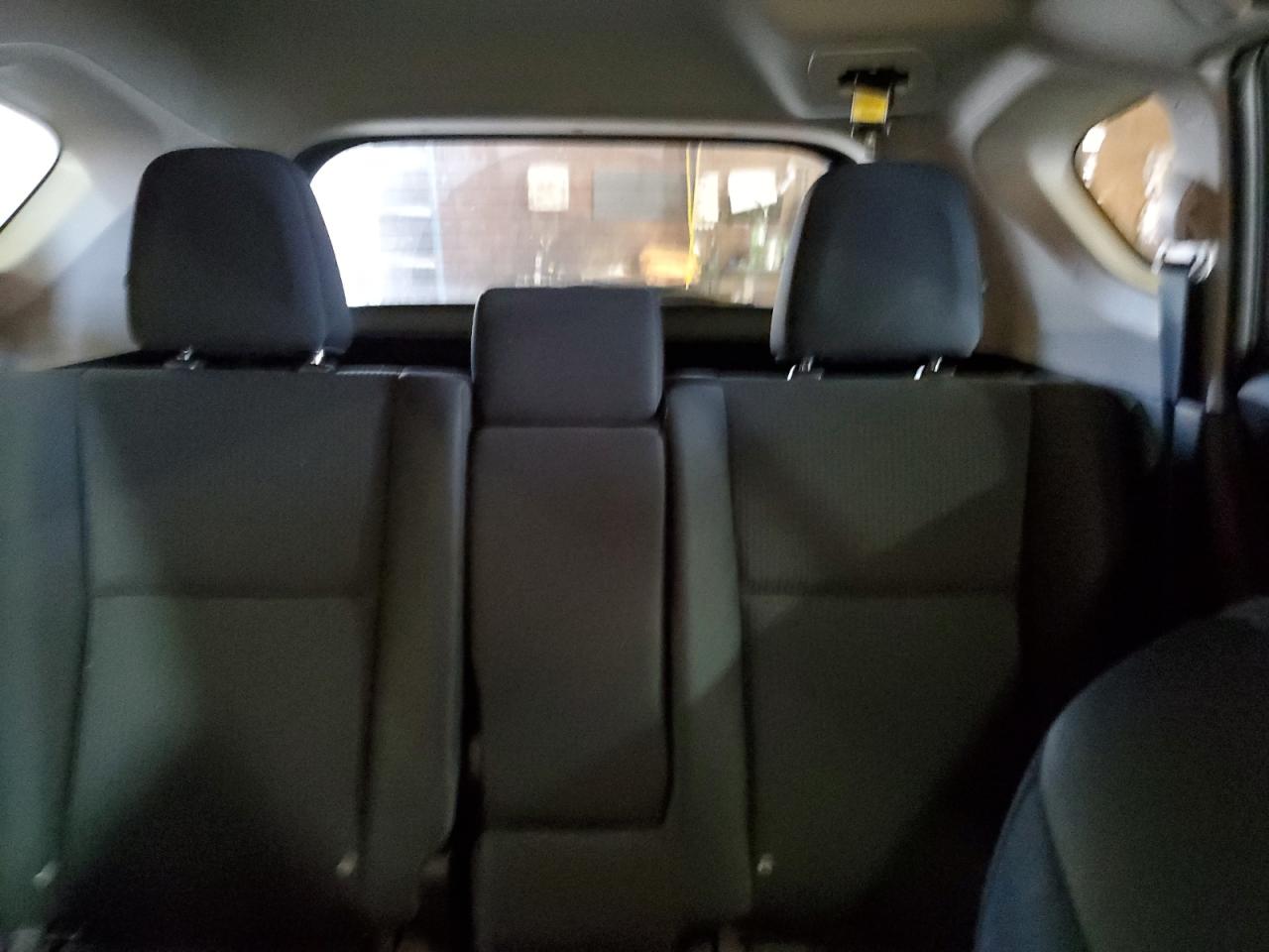 2017 Toyota Rav4 Le VIN: 2T3BFREV7HW683290 Lot: 64570414