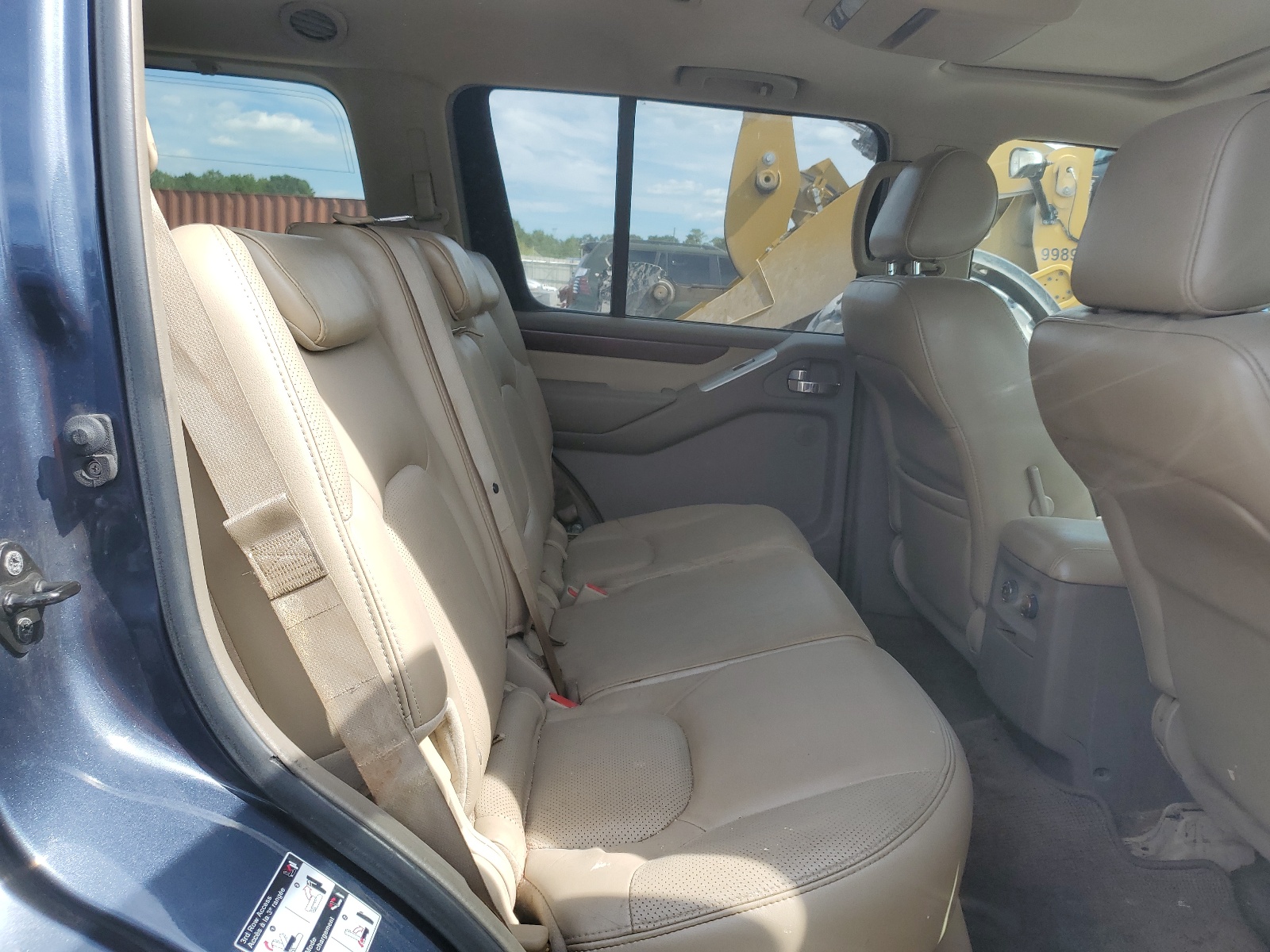 5N1BR18A08C632357 2008 Nissan Pathfinder Le