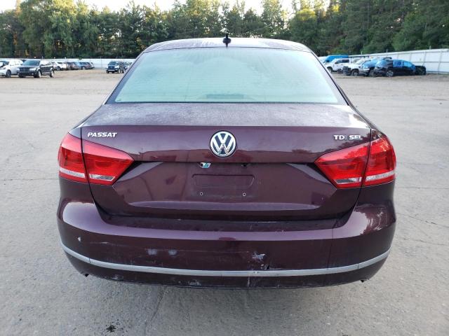  VOLKSWAGEN PASSAT 2012 Бургунді