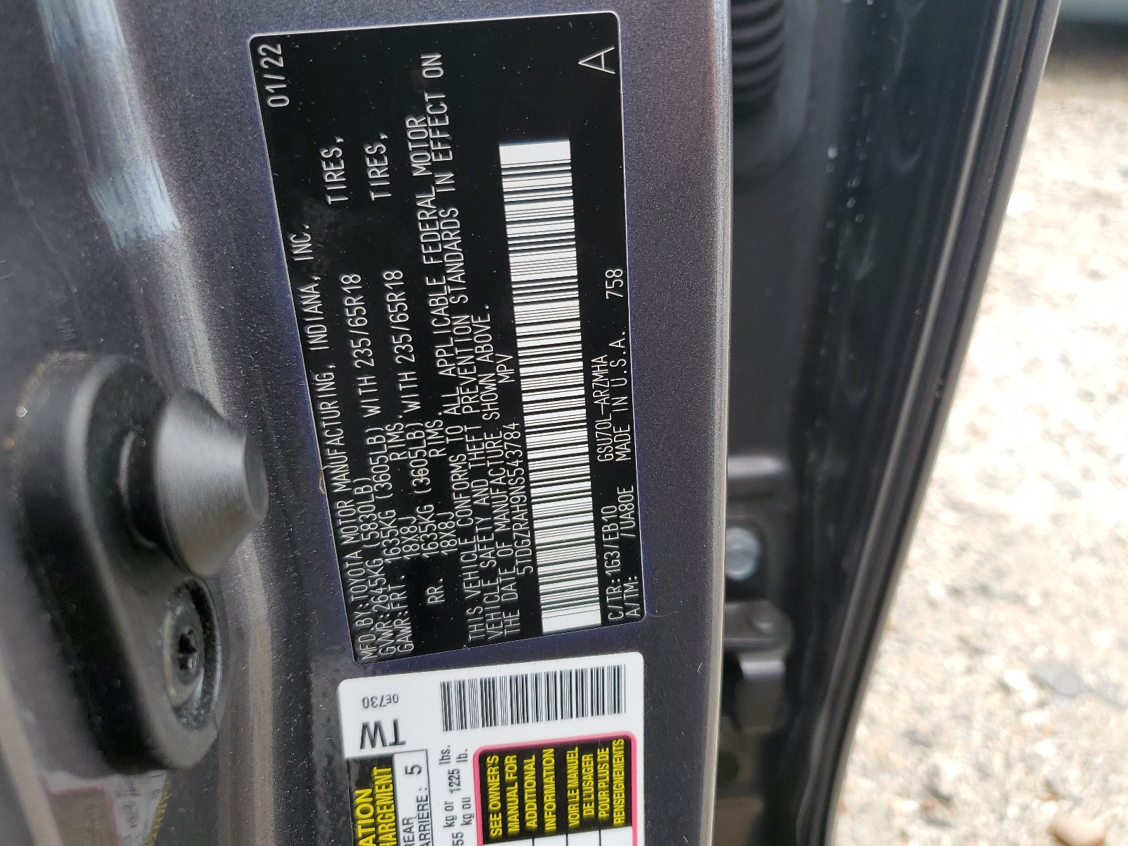 5TDGZRAH9NS543784 2022 Toyota Highlander Xle