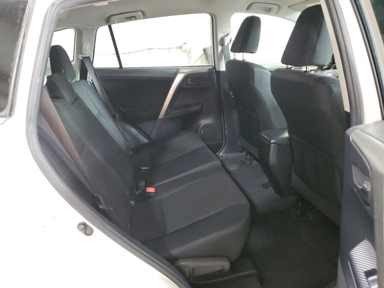 2014 Toyota Rav4 Le VIN: JTMBFREV0EJ011047 Lot: 63212544