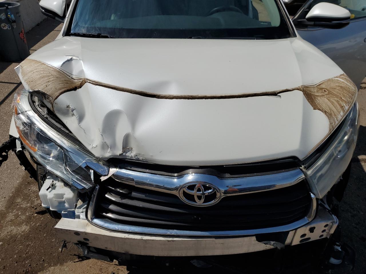 2016 Toyota Highlander Le VIN: 5TDBKRFH9GS318971 Lot: 64696154