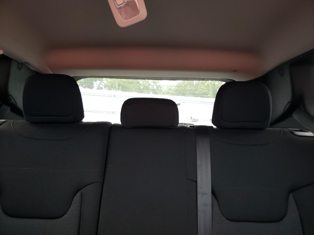 2018 Jeep Renegade Sport VIN: ZACCJBAB4JPJ43967 Lot: 65351094