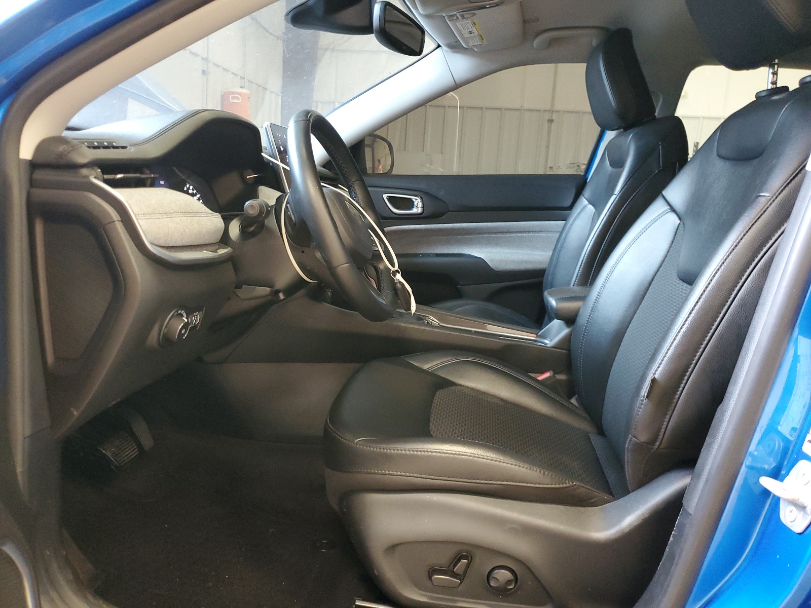 3C4NJCBB5NT220098 2022 Jeep Compass Latitude