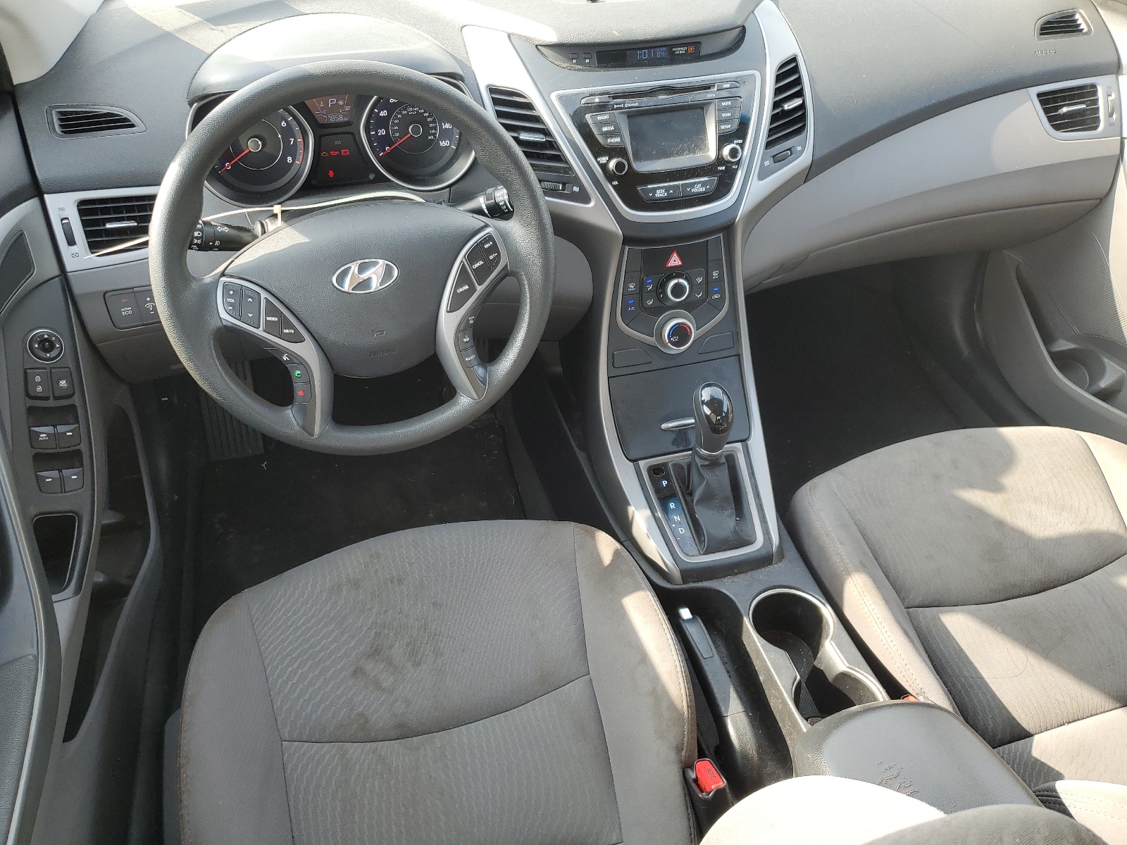 5NPDH4AE2FH605189 2015 Hyundai Elantra Se