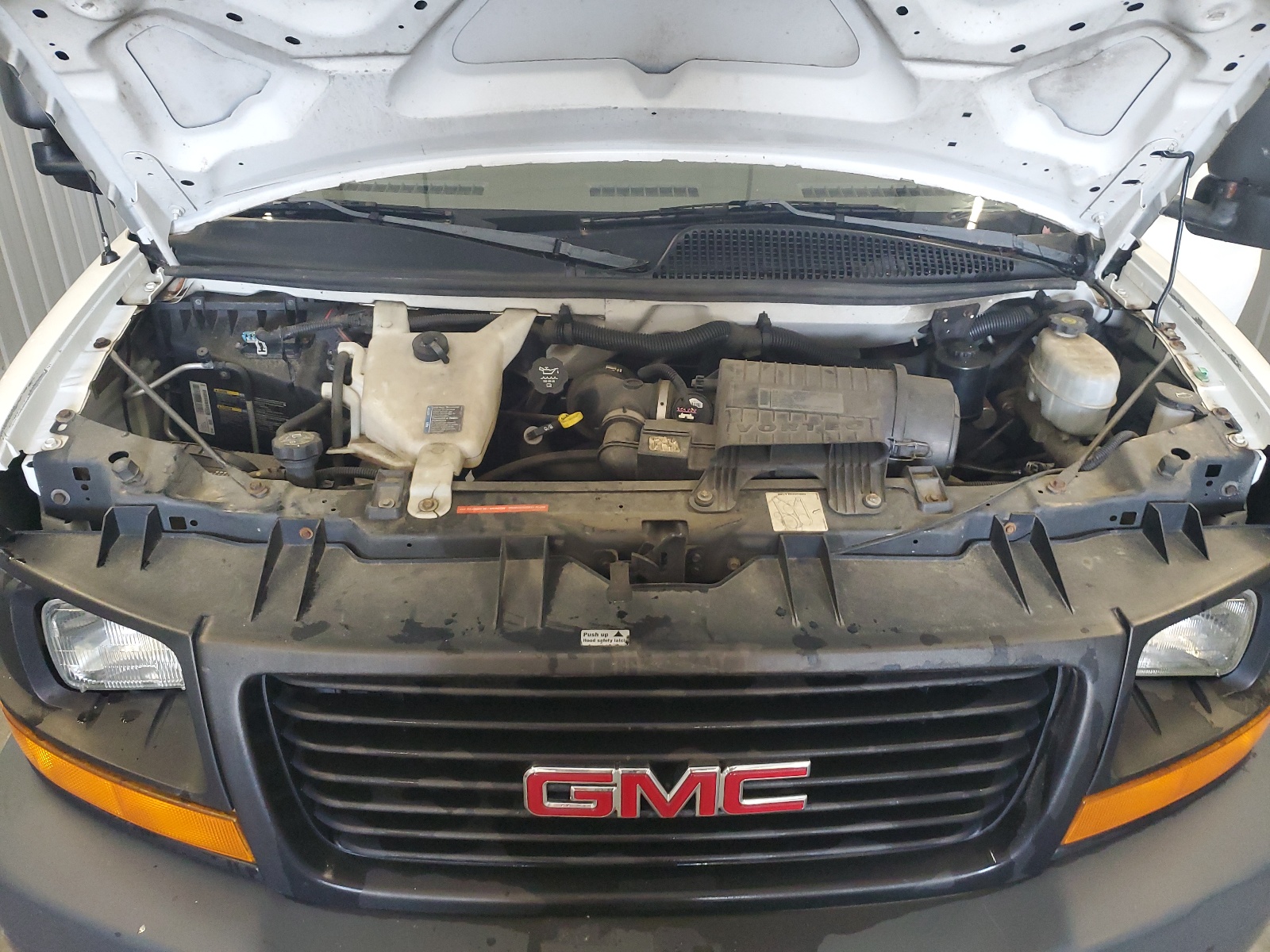 1GDY72BA9B1904891 2011 GMC Savana Cutaway G3500