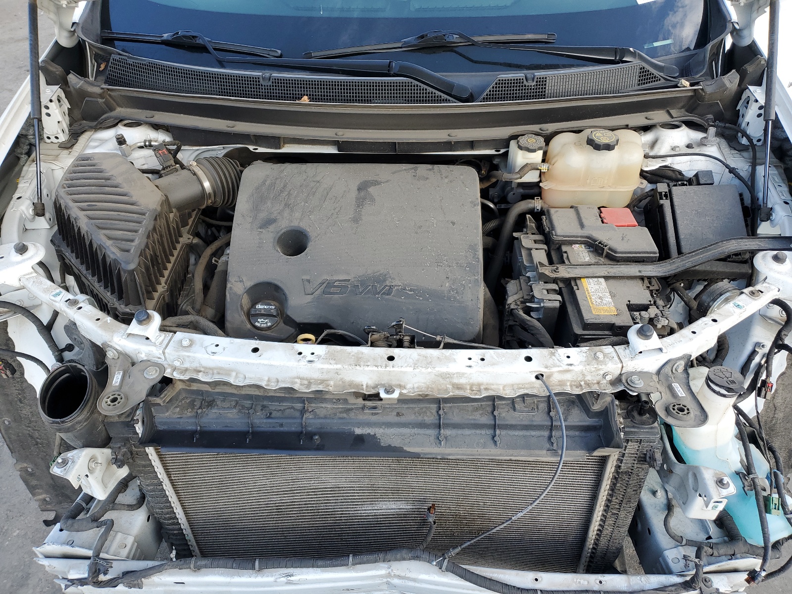 1GNERGKW6JJ137954 2018 Chevrolet Traverse Lt