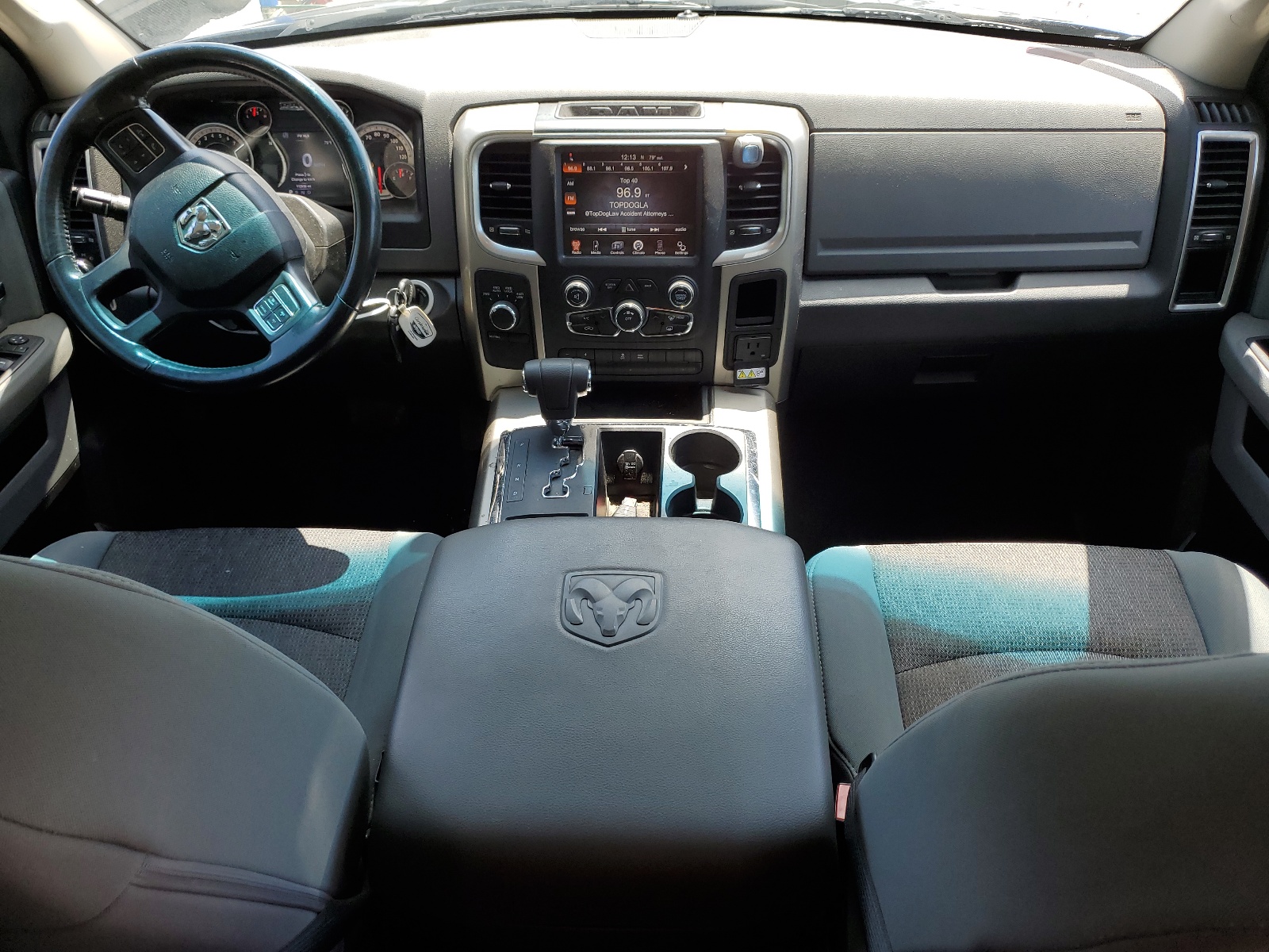 1C6RR7GT0DS611587 2013 Ram 1500 Slt