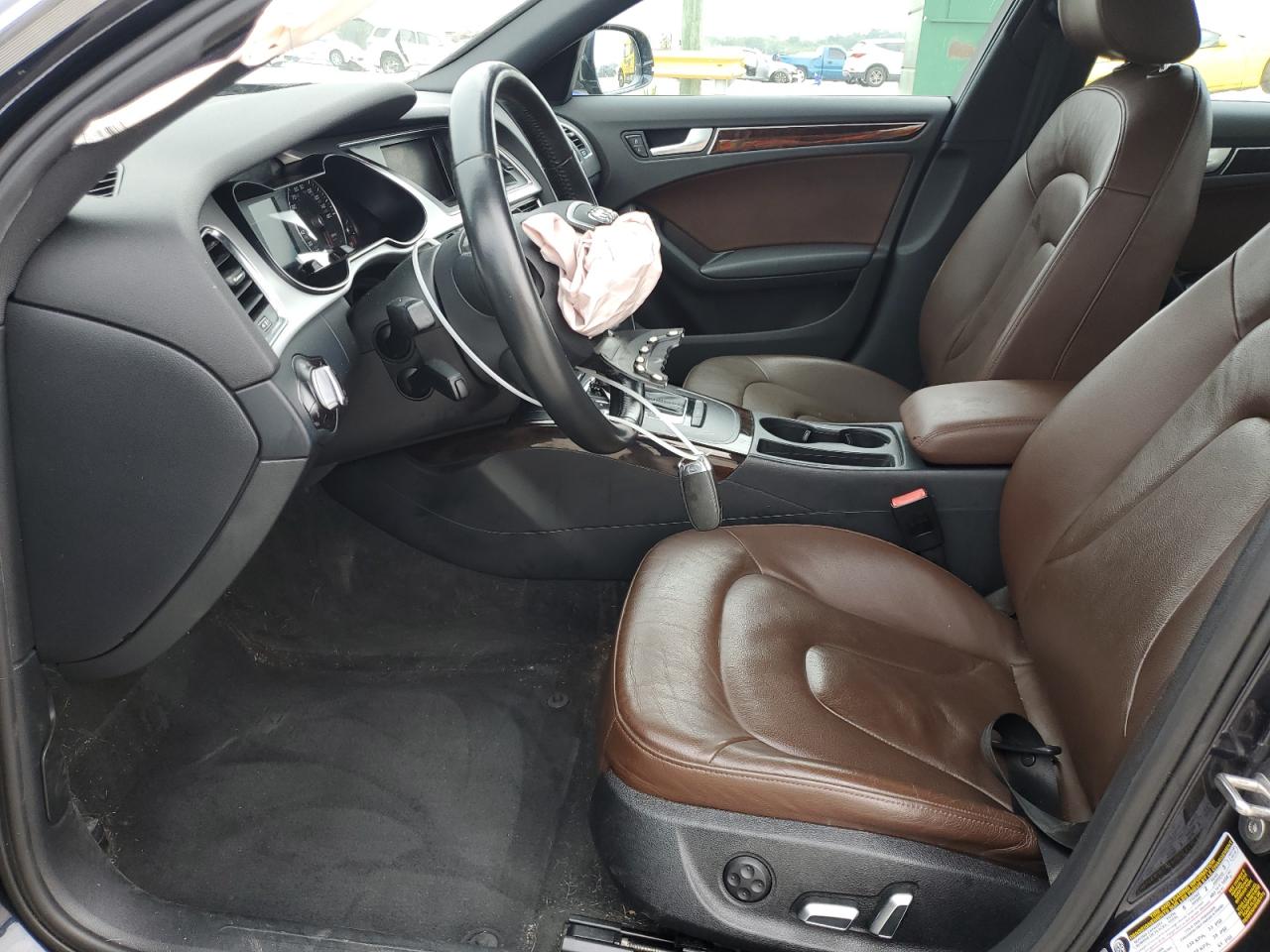 2015 Audi A4 Premium VIN: WAUBFAFLXFN043851 Lot: 64820104