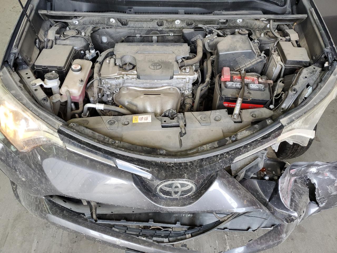 2018 Toyota Rav4 Le VIN: JTMBFREVXJJ205532 Lot: 64207174