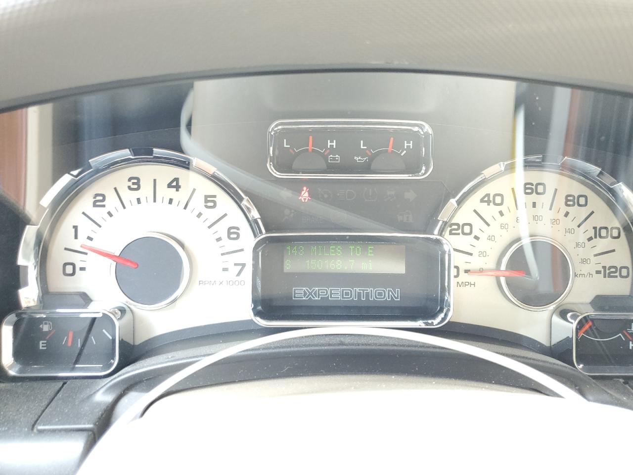 2010 Ford Expedition Eddie Bauer VIN: 1FMJU1J55AEB68001 Lot: 62886894