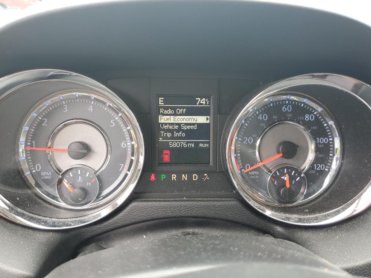 2015 Chrysler Town & Country Touring VIN: 2C4RC1BG2FR572829 Lot: 64498694