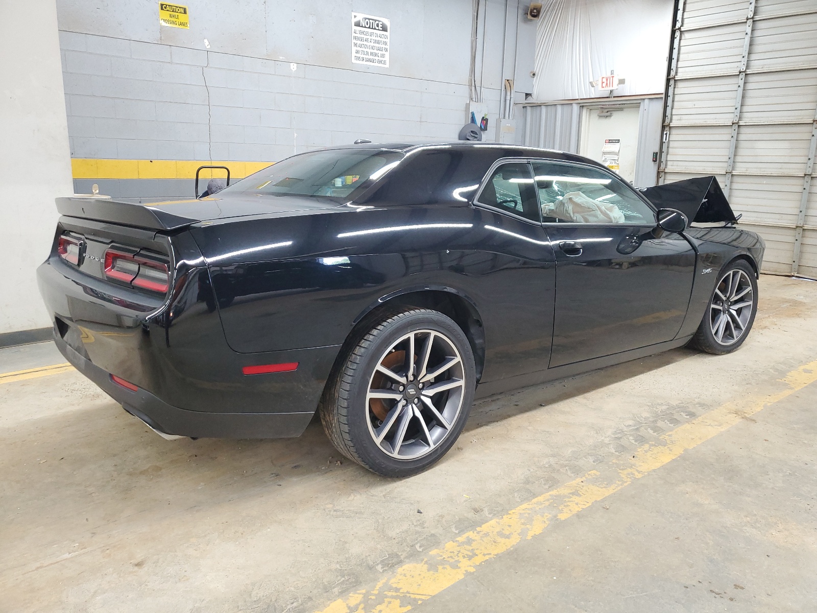 2023 Dodge Challenger R/T vin: 2C3CDZBT9PH525789