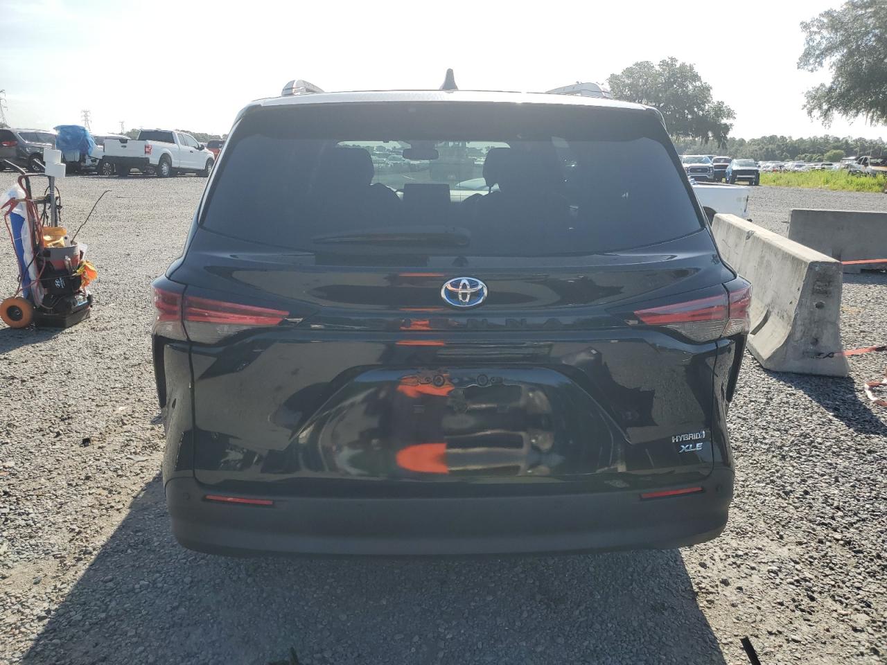 2021 Toyota Sienna Xle VIN: 5TDJRKEC1MS045184 Lot: 63184554