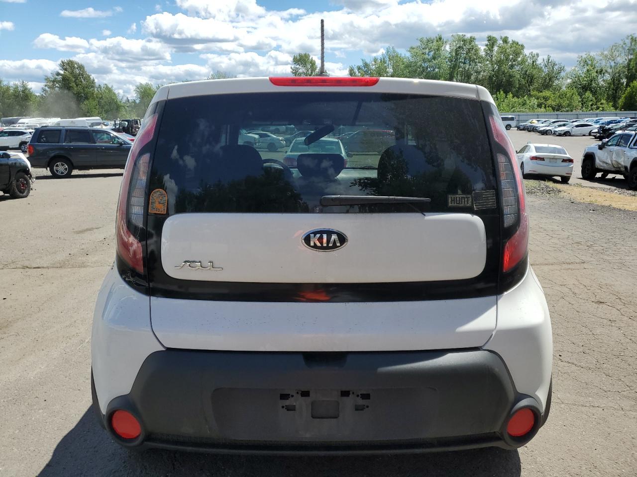 2015 Kia Soul VIN: KNDJN2A28F7156188 Lot: 61326784