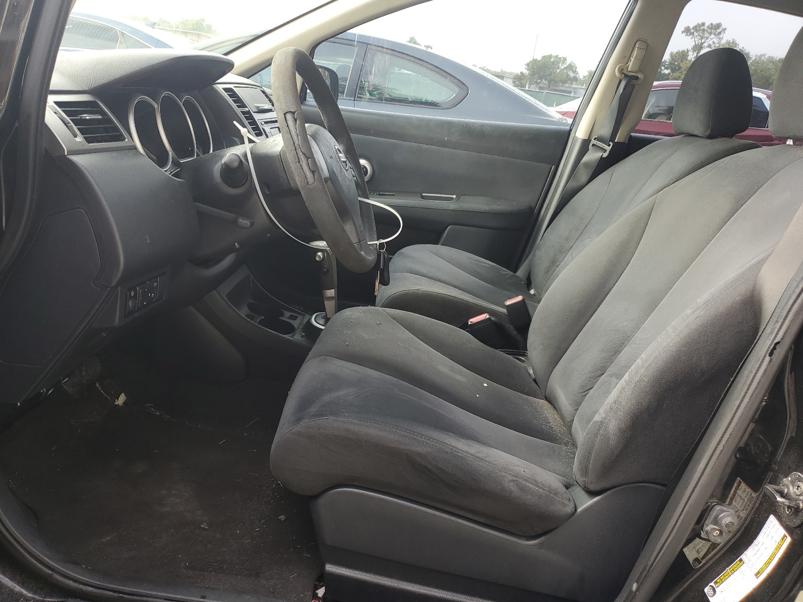 3N1BC13E79L361032 2009 Nissan Versa S