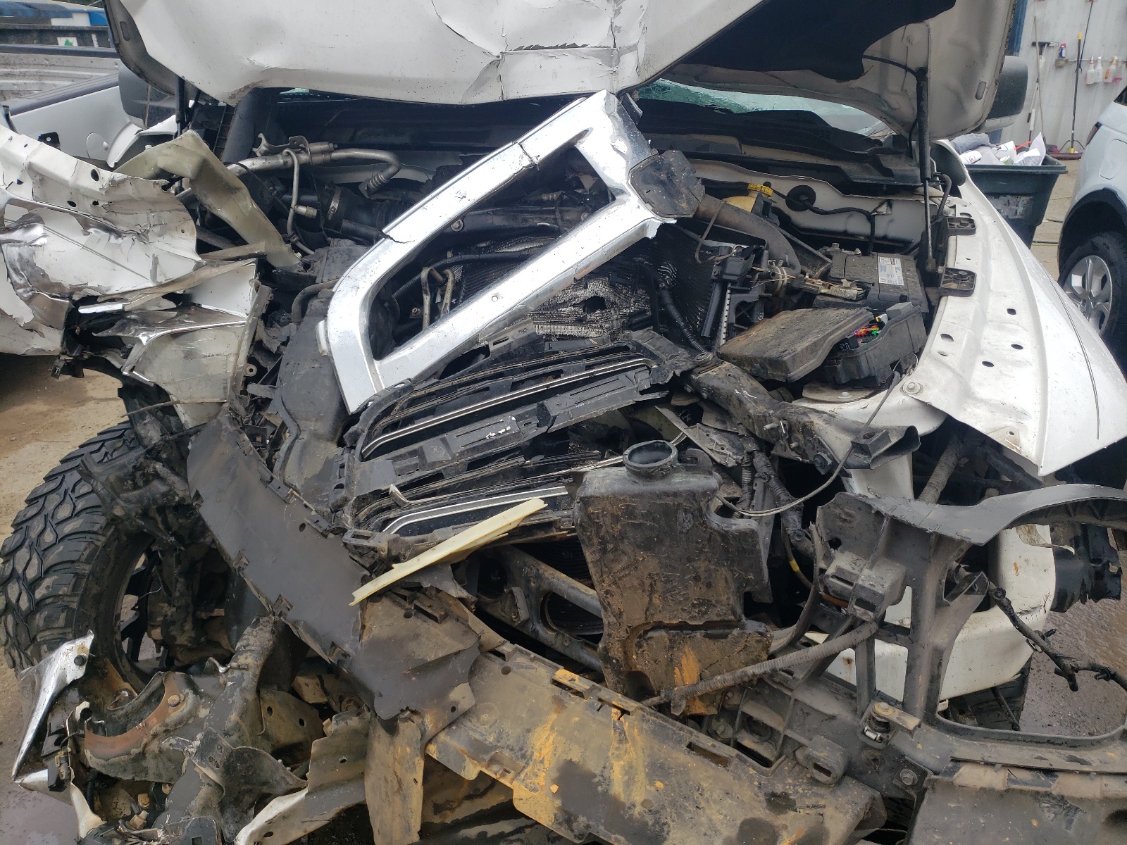 1C6RR6LT0GS238586 2016 Ram 1500 Slt