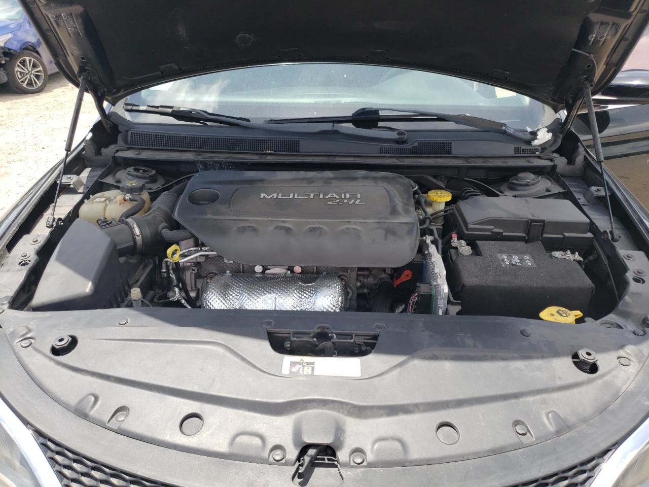 2015 Chrysler 200 Limited VIN: 1C3CCCAB2FN634979 Lot: 64166624