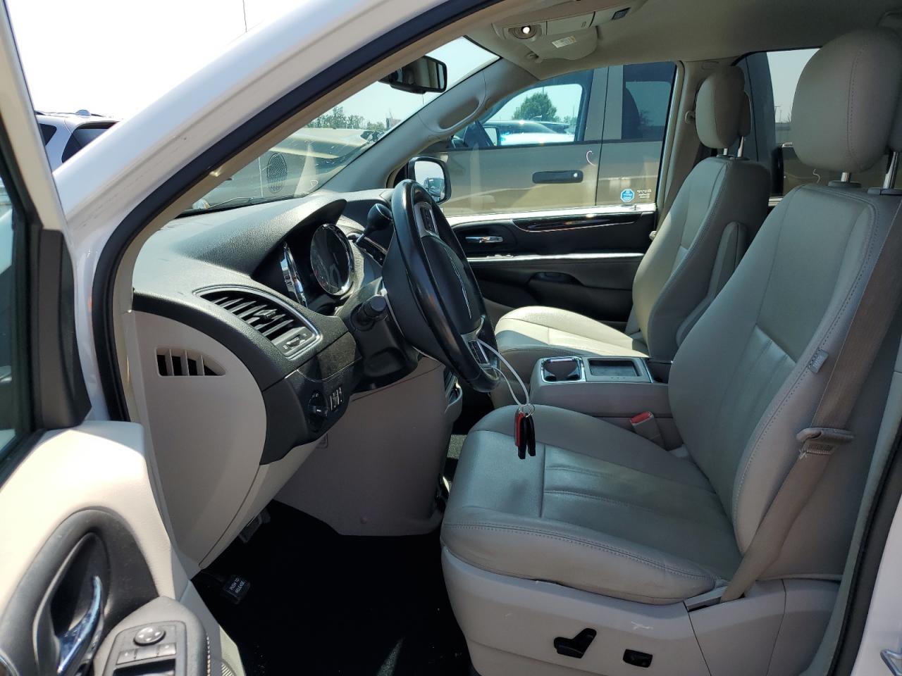 2016 Chrysler Town & Country Touring VIN: 2C4RC1BG1GR128780 Lot: 61616894