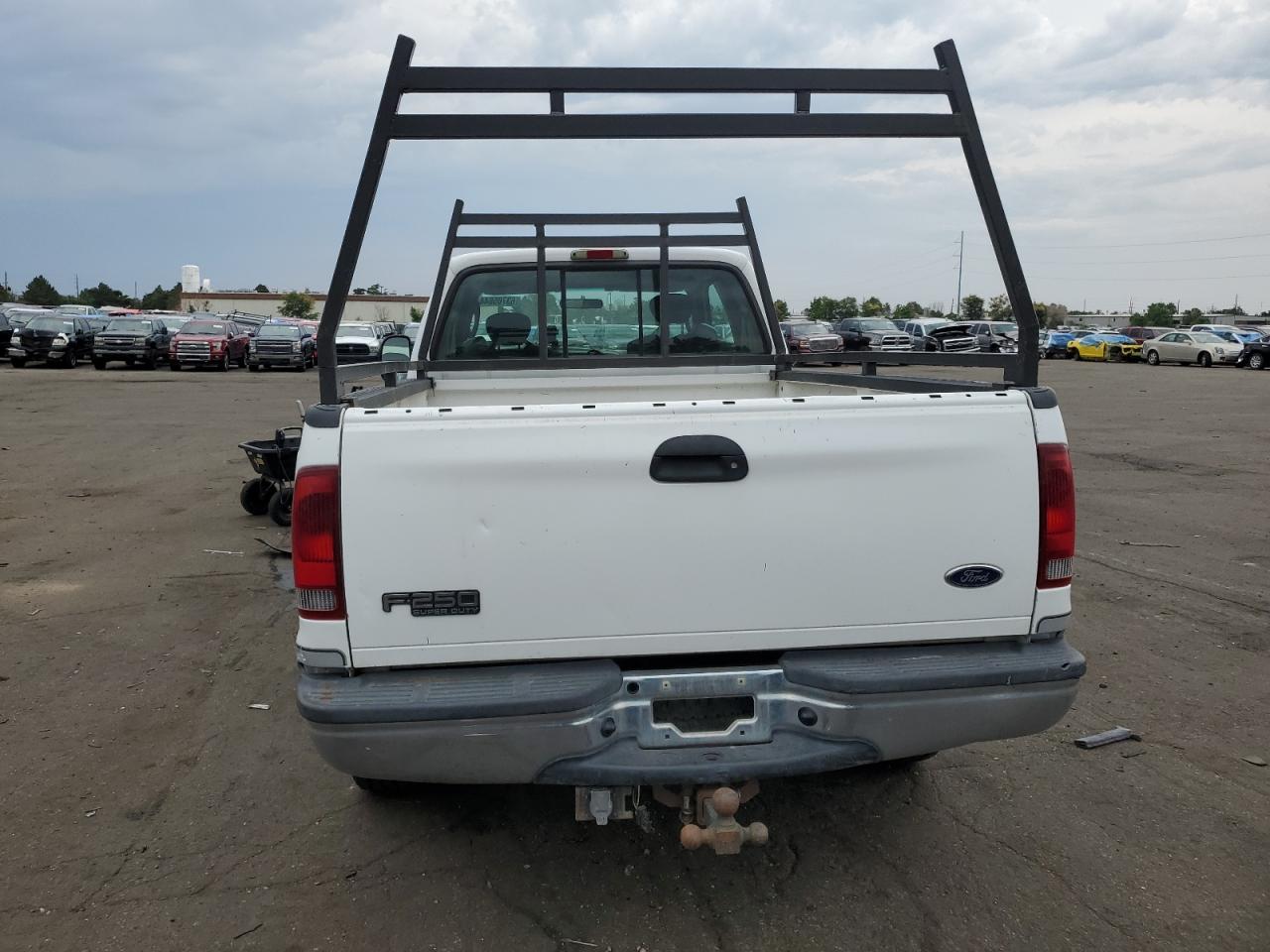 2003 Ford F250 - Image 6