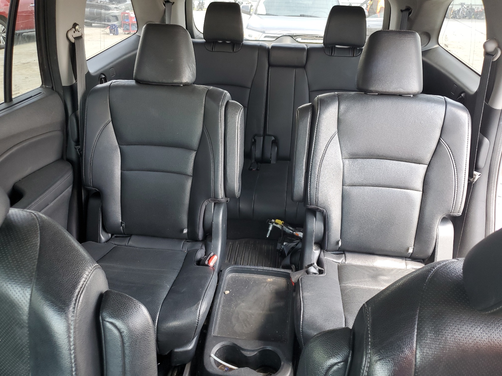 5FNYF6H05HB041584 2017 Honda Pilot Elite