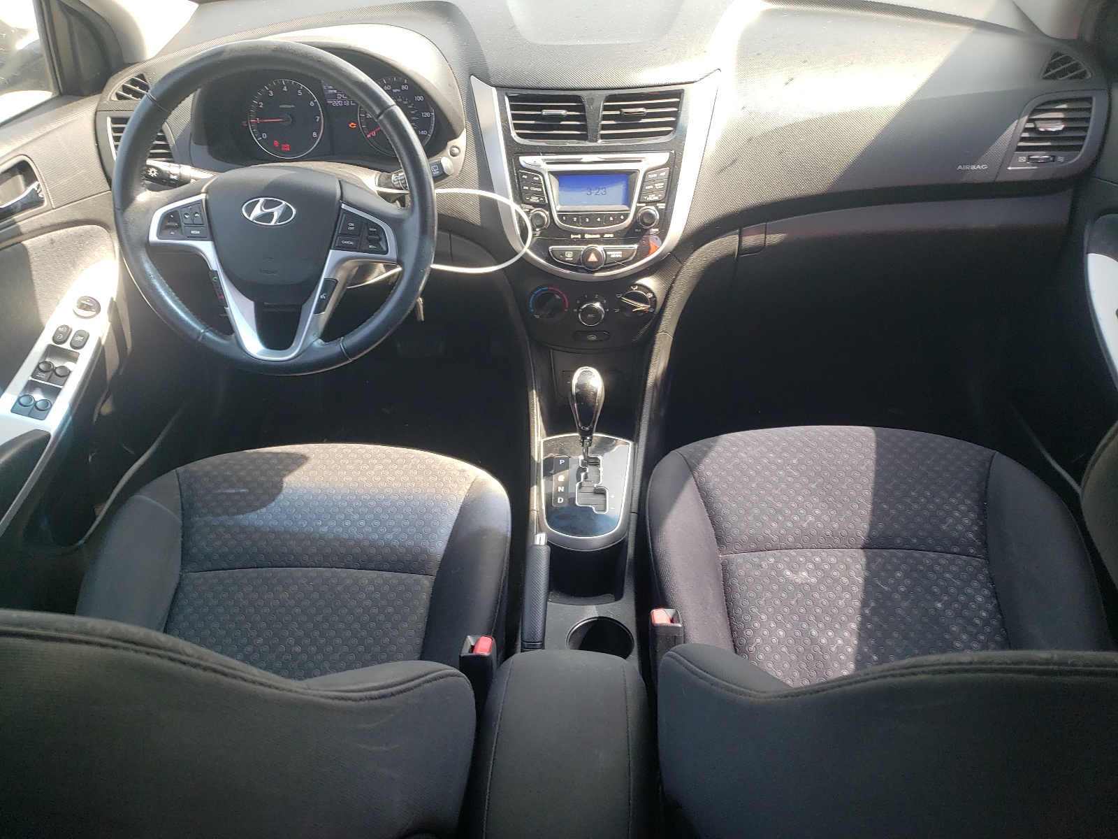 KMHCU5AE5CU018480 2012 Hyundai Accent Gls