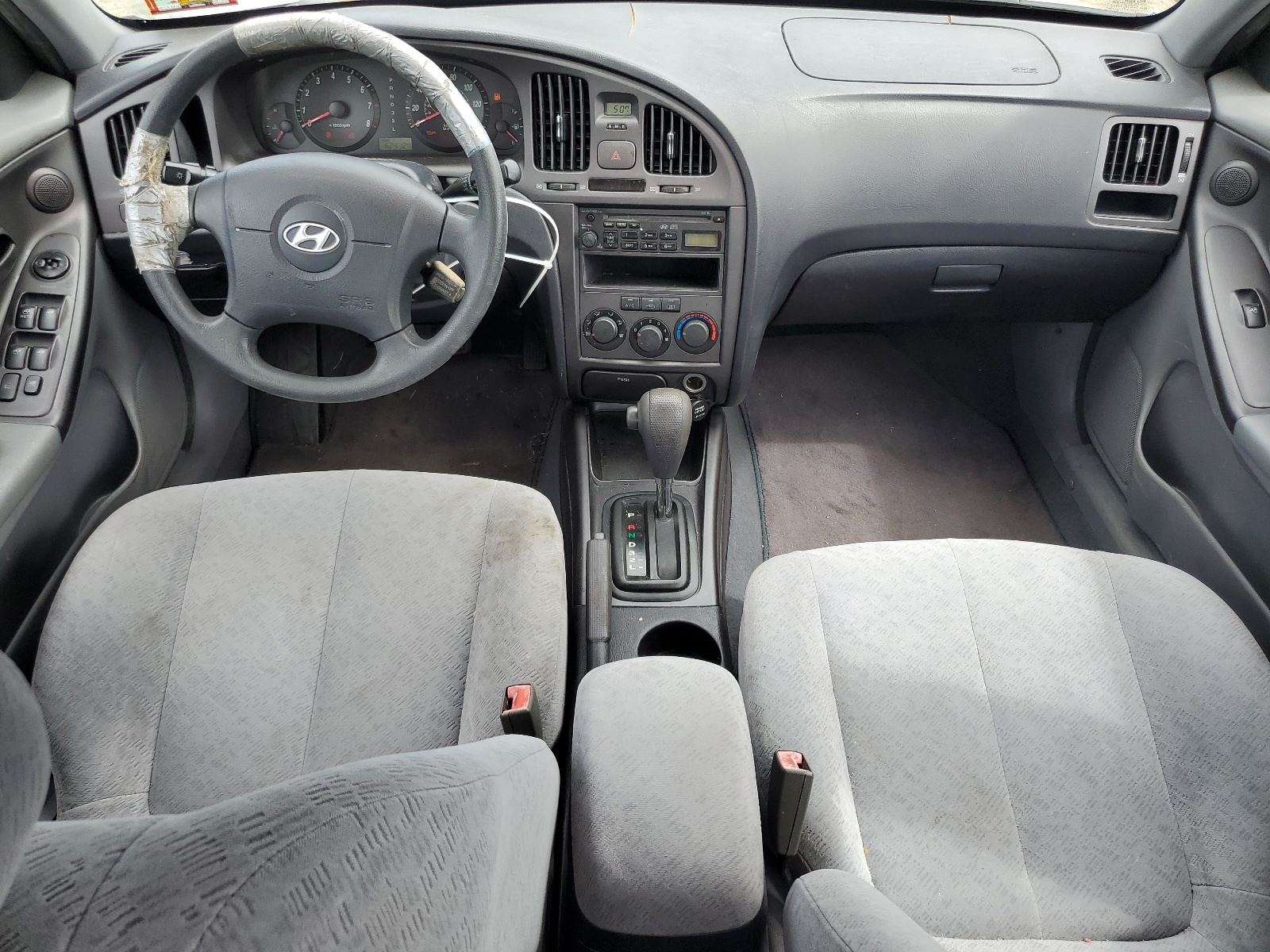 KMHDN46D24U775432 2004 Hyundai Elantra Gls