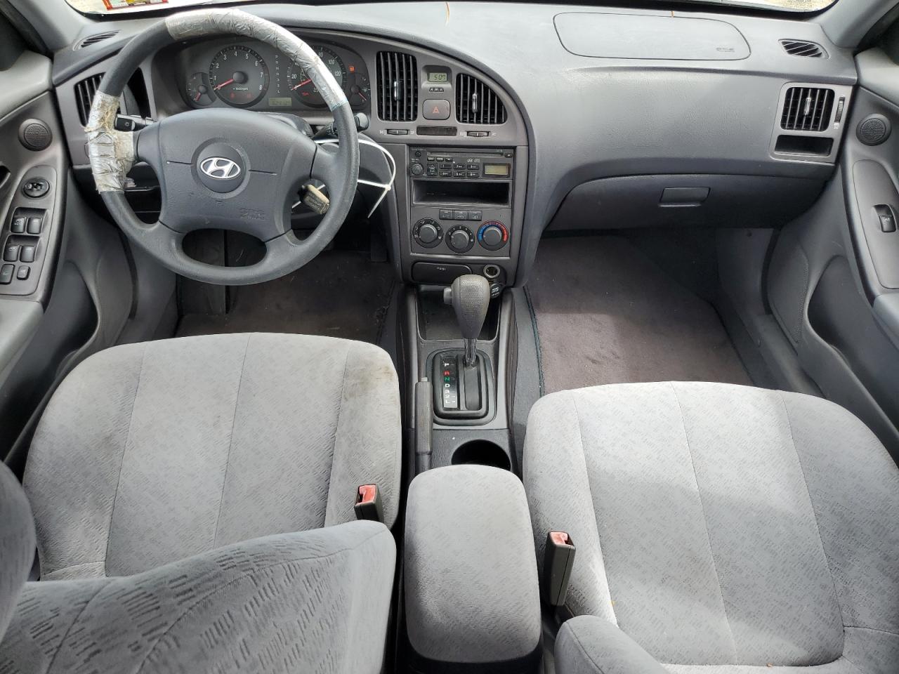 2004 Hyundai Elantra Gls VIN: KMHDN46D24U775432 Lot: 64360124