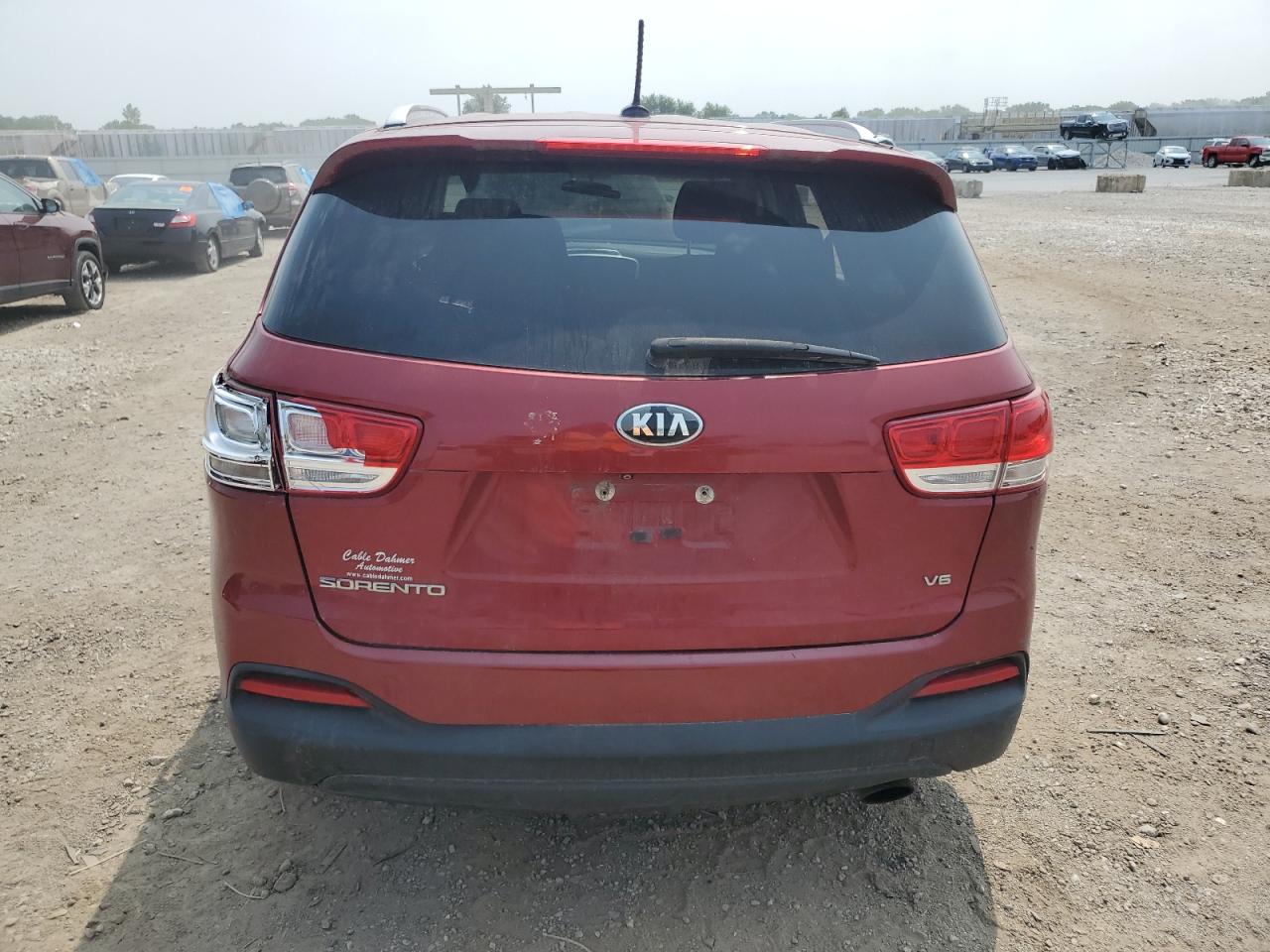 5XYPGDA58HG188655 2017 Kia Sorento Lx