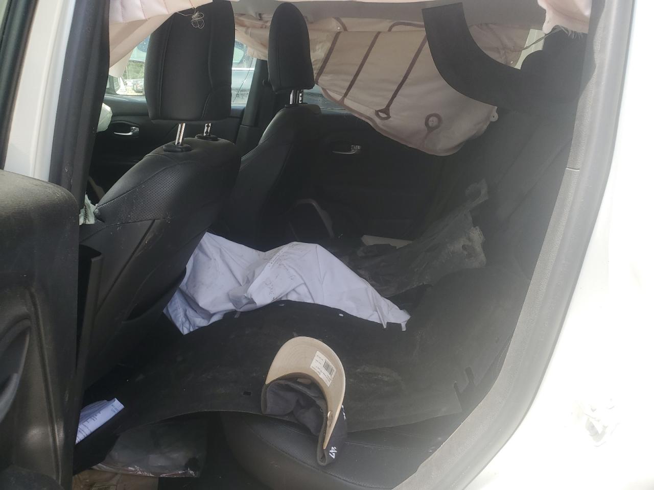 2015 Jeep Renegade Limited VIN: ZACCJBDT6FPB38106 Lot: 61698084