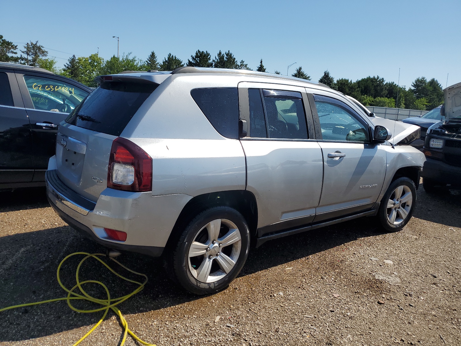 1C4NJCEA0FD402320 2015 Jeep Compass Latitude