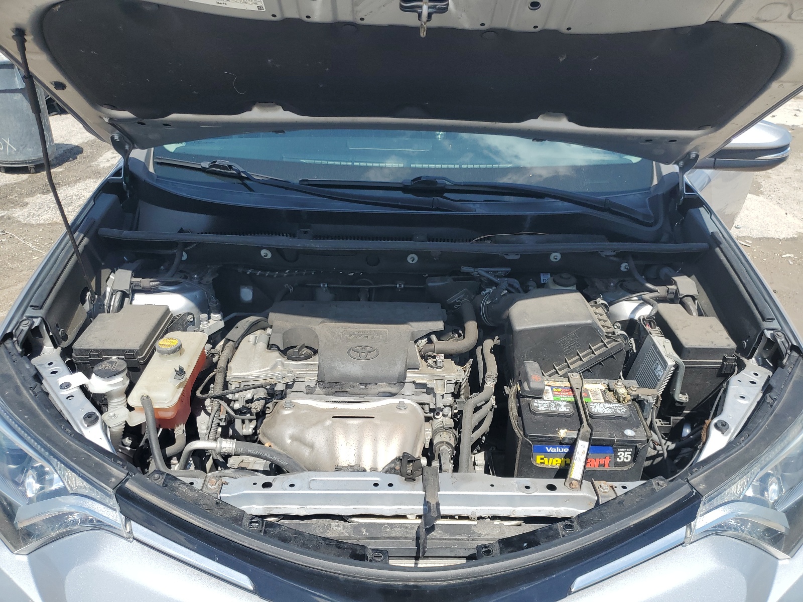 2T3WFREV2HW323426 2017 Toyota Rav4 Xle