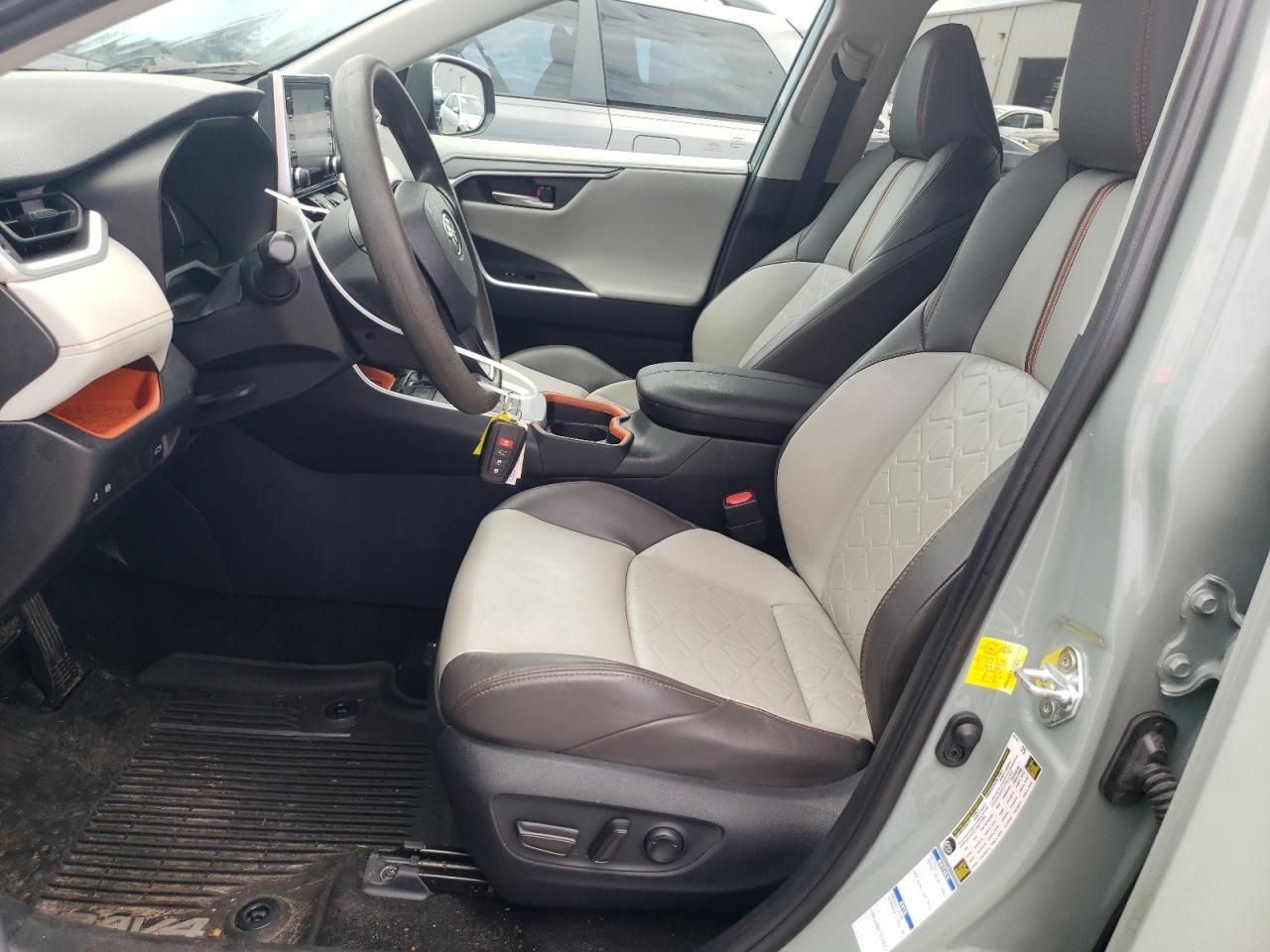 2019 Toyota Rav4 Adventure VIN: 2T3J1RFV5KC002299 Lot: 64784764