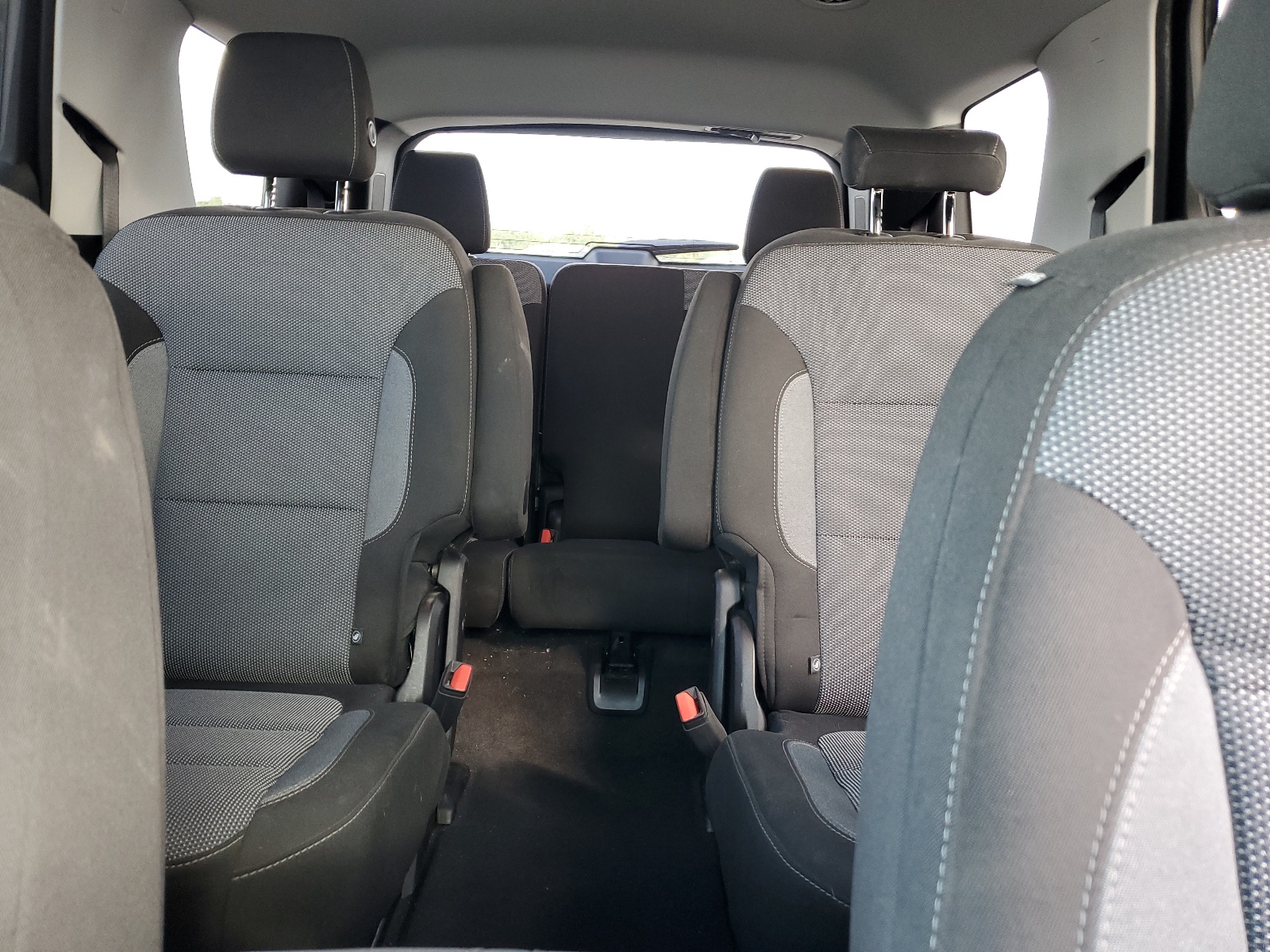 1GNERGKW6JJ137954 2018 Chevrolet Traverse Lt