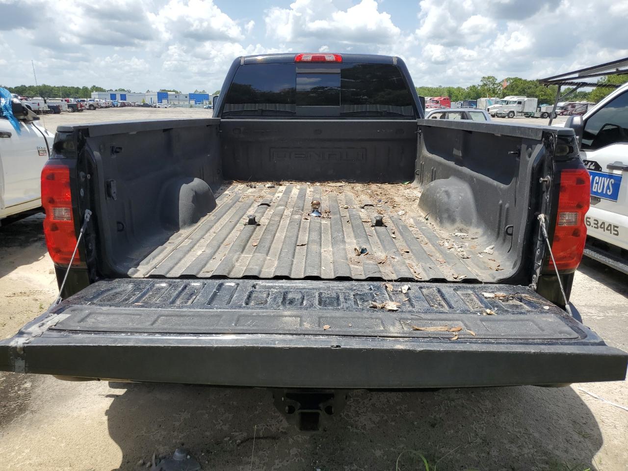 2016 GMC Sierra K3500 Denali VIN: 1GT42YE85GF272317 Lot: 63889294