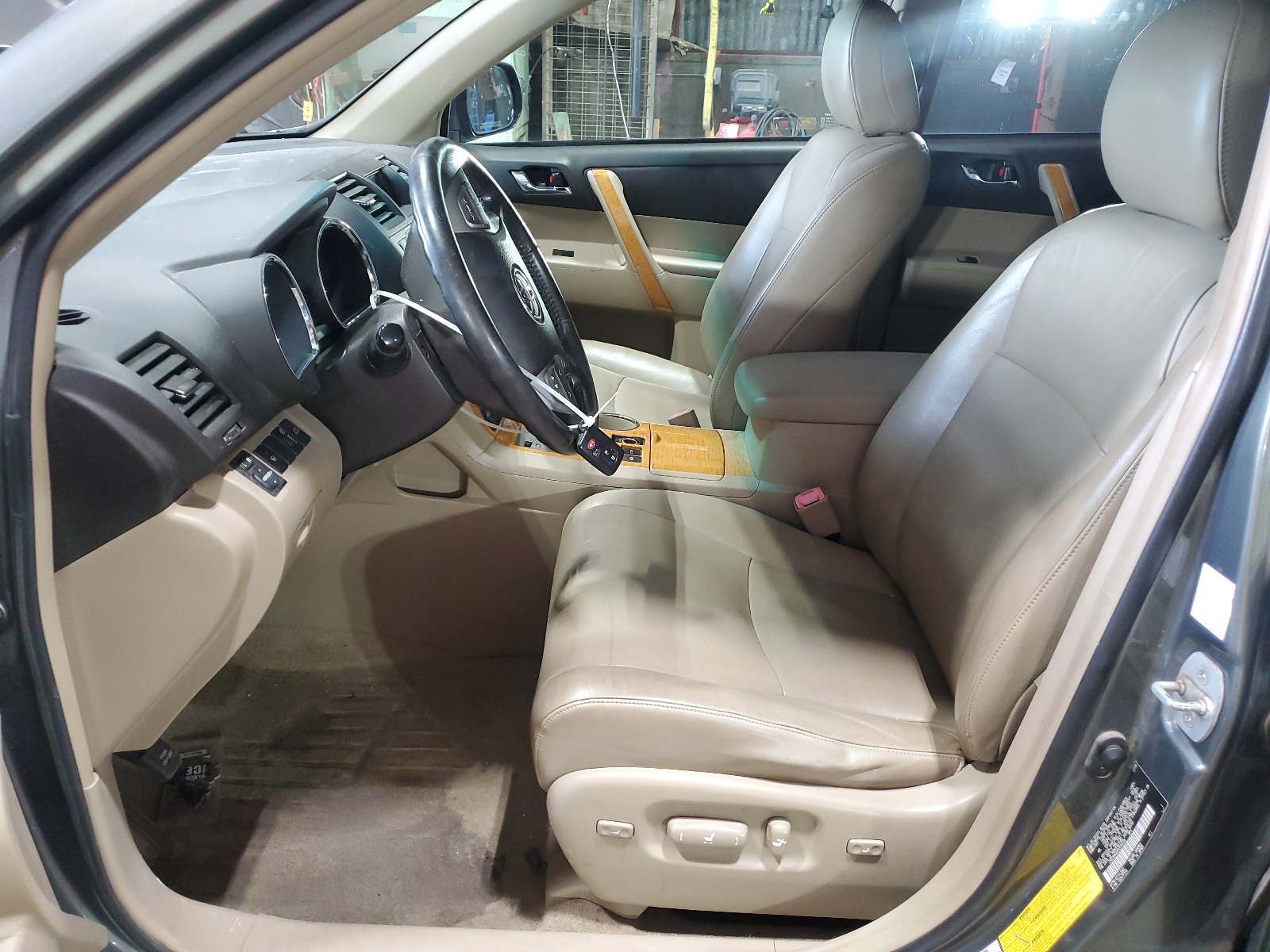 JTEEW44A692034228 2009 Toyota Highlander Hybrid Limited