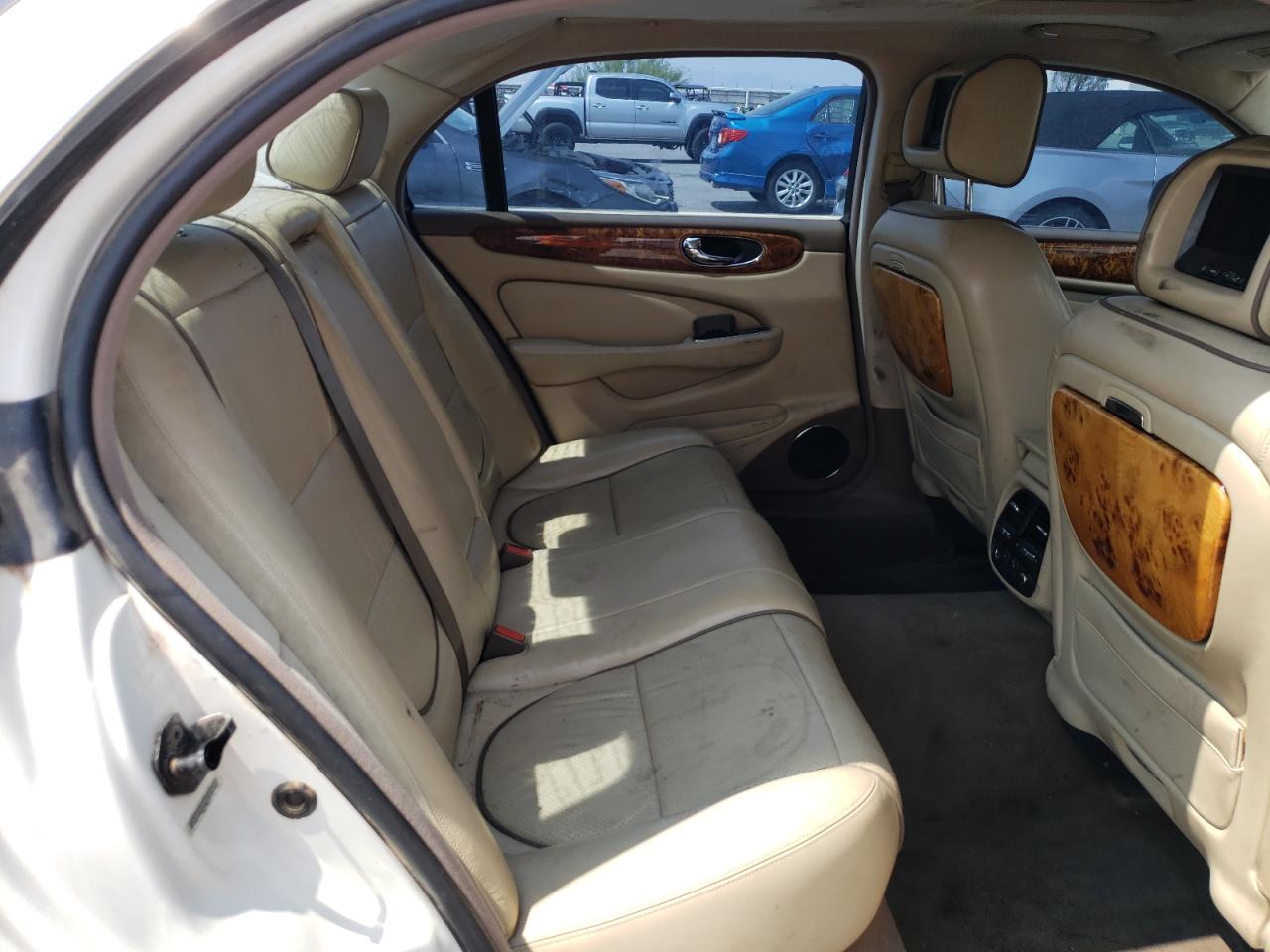 2008 Jaguar Xj Vanden Plas VIN: SAJWA82BX8SH24853 Lot: 64642794