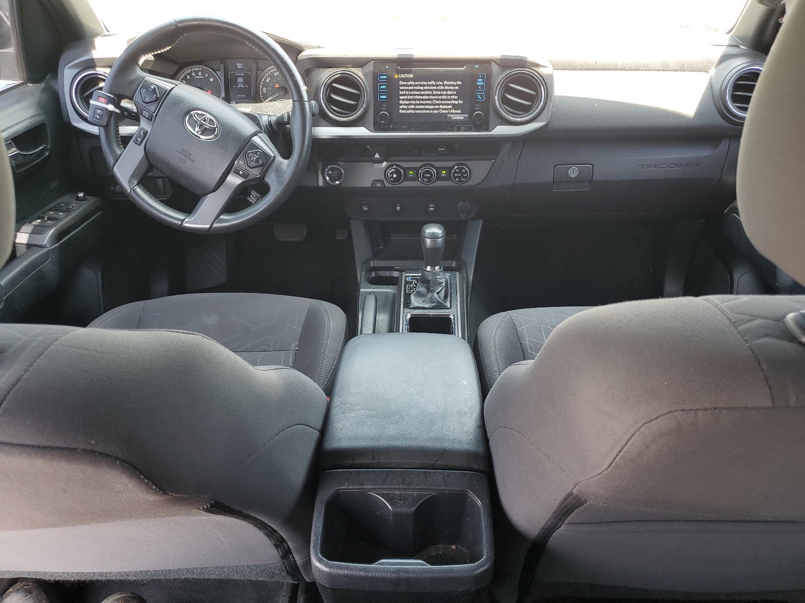 5TFAZ5CN5GX017747 2016 Toyota Tacoma Double Cab