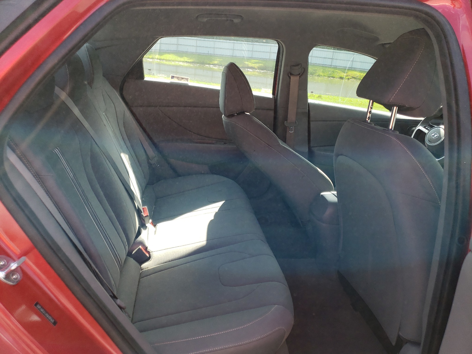 5NPLM4AGXNH081605 2022 Hyundai Elantra Sel