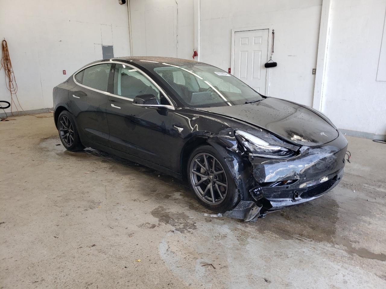 VIN 5YJ3E1EA0JF056321 2018 TESLA MODEL 3 no.4