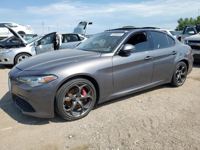 2017 Alfa Romeo Giulia Ti Q4 na sprzedaż w Greenwood, NE - Water/Flood