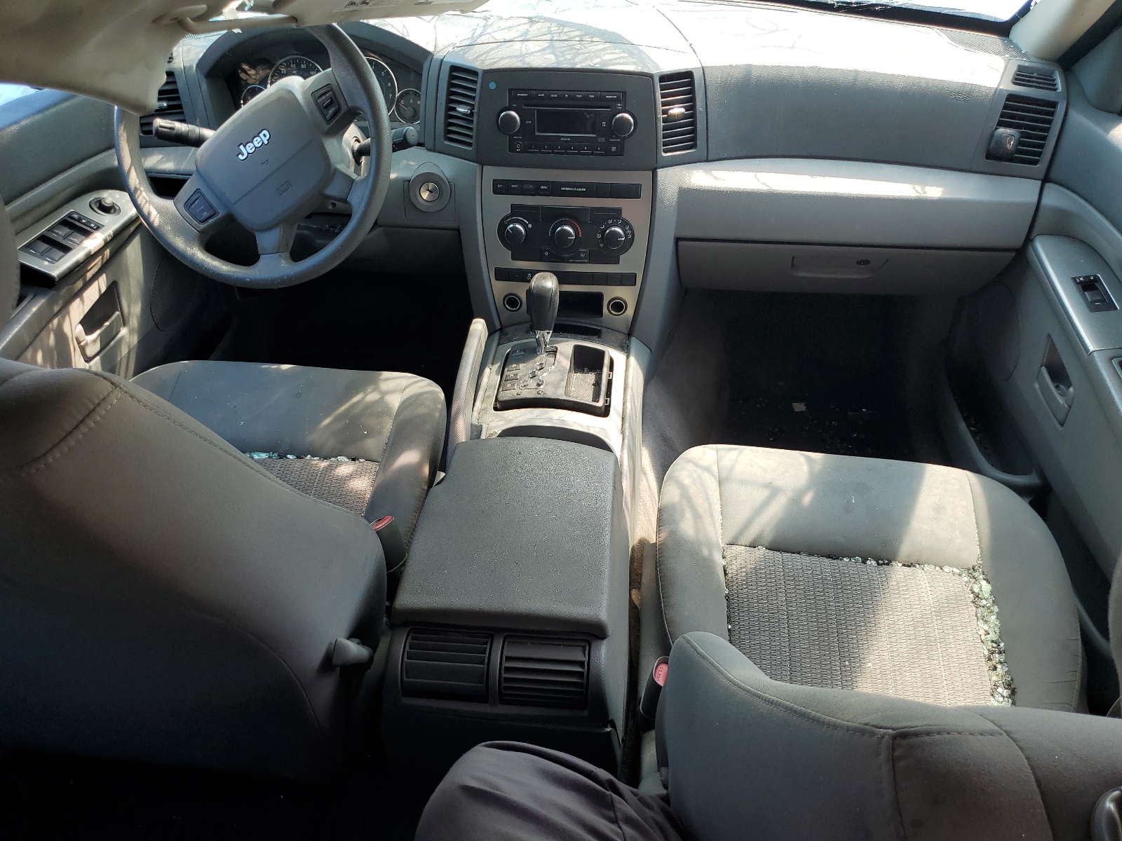 1J8GS48K07C526037 2007 Jeep Grand Cherokee Laredo