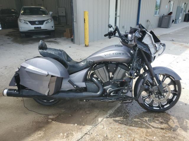 2016 Victory Motorcycles Magnum X-1